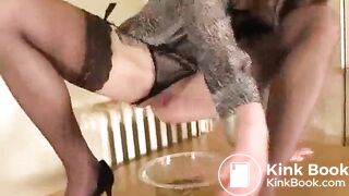 sexist girl ever pooing