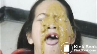 Liquid Shit On Toothless Face