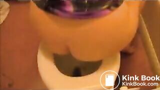 pornativecom - Pornativecom - Lady Pooping And Farting On Toilet_4