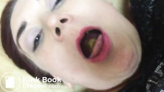 Scat eating by BBWendi