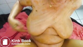 Mature Fat Lady Love Scat Smearing