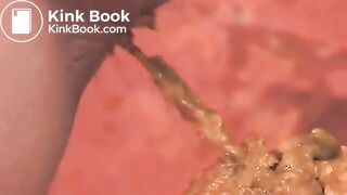 Liza peeing & pooping