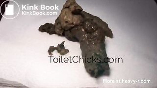 Girls Taking A Big Shit