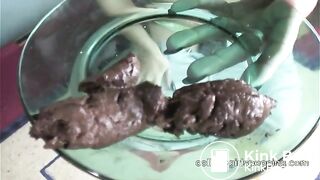 Cassandra-Poop Plate