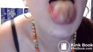 Spannish Girl eat shit