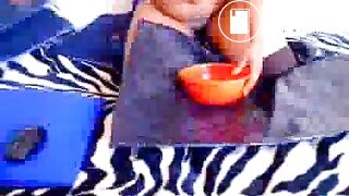 darkhorny making a pee and poo show