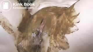 Granny Extreme Scat Total