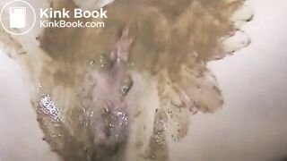 Granny Extreme Scat Total