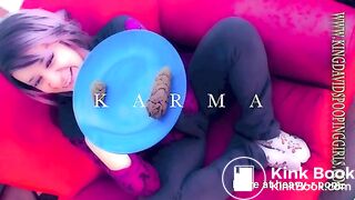 Young Chicks Taking Big Dumps