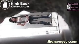 Spying on asian girls pooping