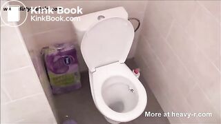 Crazy Scat Games On Toilet