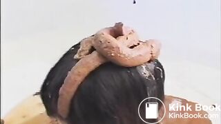 scat on her head japanees scat 2