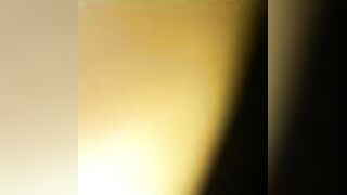 Negro Female Pooping