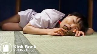 japan scat eating 2