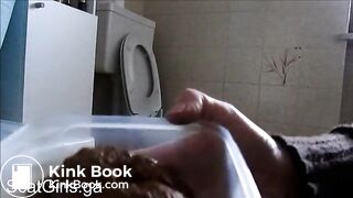 How Much My Shit Weighs