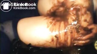 Masturbating In Shit