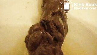 Scat - TurdCloseupPan