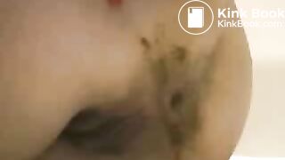 Female Scat With Nice Fart