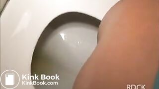 AmazingGirlsPooping (5)