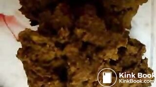 Karoly Menstruada and shitting