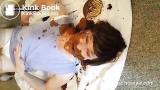 Amateur Slut Gets Shit In Her Face