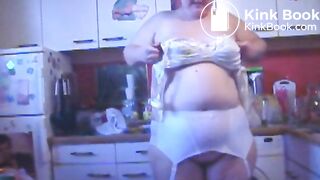 BBW Amateur Scat Play In Lingerie