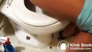 pornativecom - Pornativecom - Lady Pooping And Farting On Toilet_3