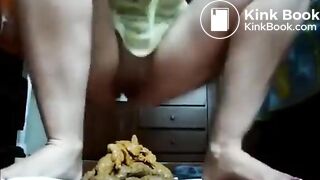 Amateur Babe Pooping #11mp4