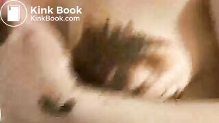 Antje kackt ins Höschen und reibt sich damit ein