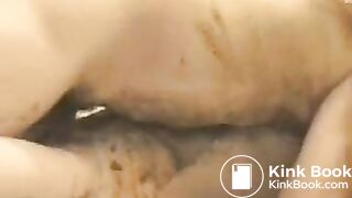 Une chomeuse cherche un emploi