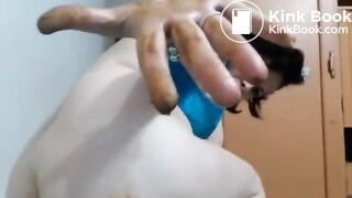 Smearing Shit On Butt Cheeks