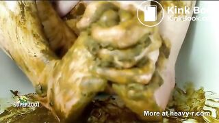 Shit On Feet In Bath Tub