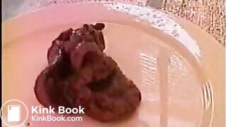 Black girl shits on the balcony