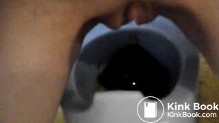 poop into baby potty-2