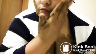 Yucky Princess smears shit on fat tits