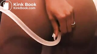 Gorgeous ebony chick smears shit over her sexy bod - Scat Video Collection