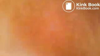 Mary boto la mierda en la cama