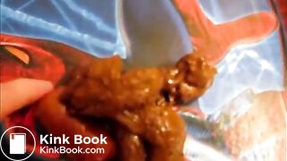 Sexy Lady pooping 3