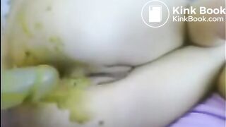 Hot babe full of shit