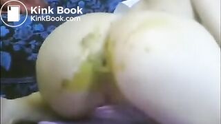 Hot babe full of shit