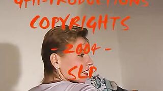 Steffi Fucks Herself Shitting