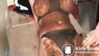 F!st!nchen - Scat in Pussy