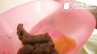 Ebony Scat Princess - Feeds You