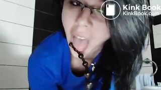 Scat - Camwhore dirty beads to mouthm4v