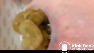 Girl Shitting Underwater