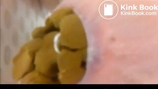 Girl Shitting Underwater