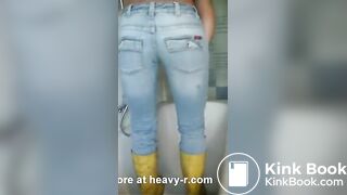 Sexy Scat Slut Pisses and Shits in her Jeans