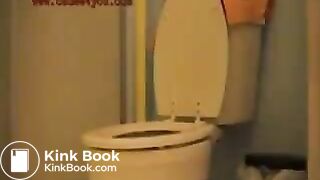 pornativecom - Pornativecom - Lady Pooping And Farting On Toilet_2