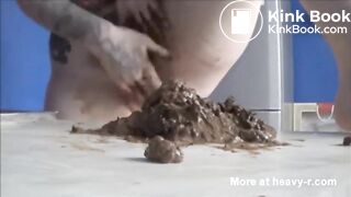 SweetBettyParlour - Big Stinky Pile on my Face