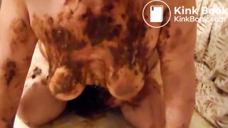 Mr Fog & Elle And Friend - 08